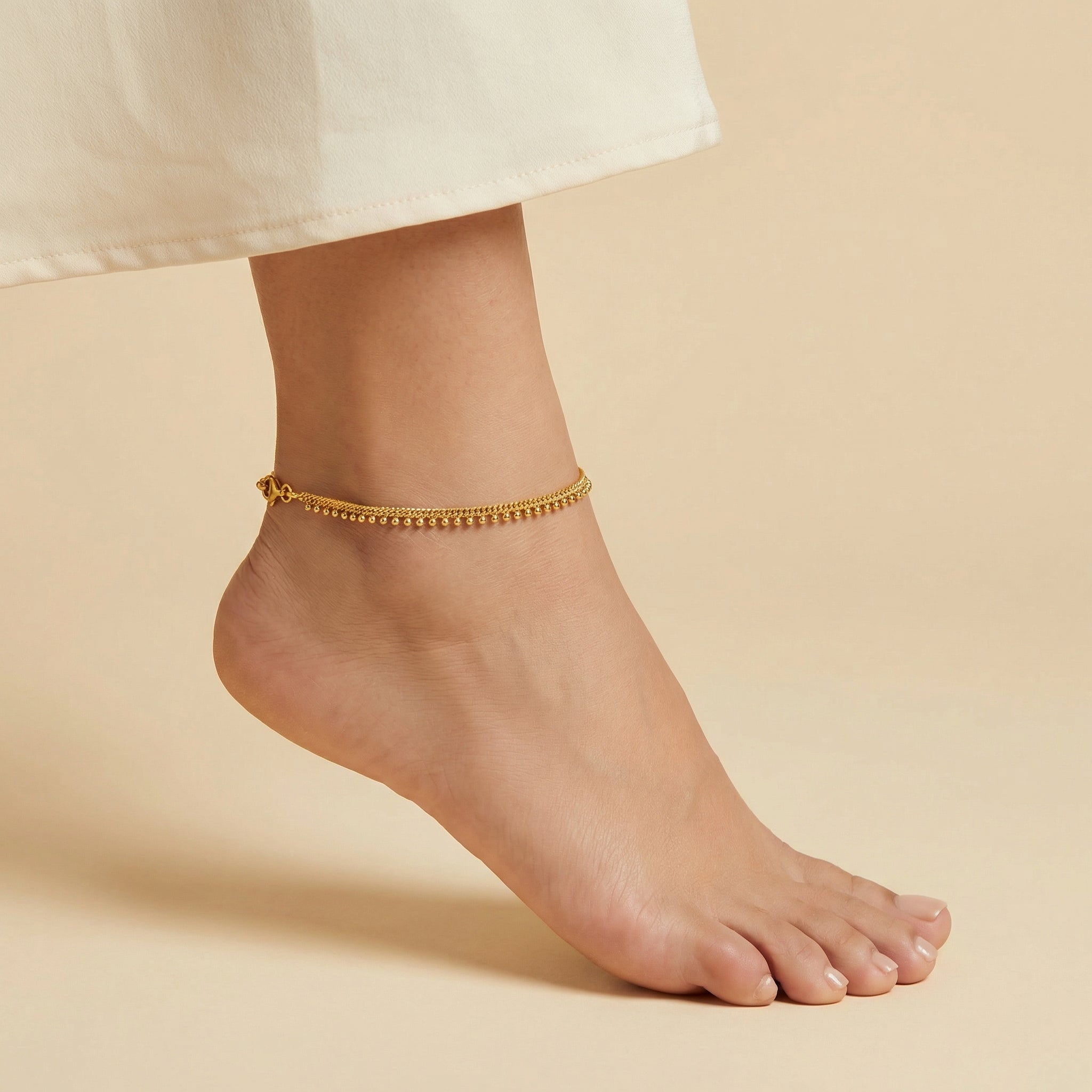 Golden Dotted Chain Anklets detail showing rope chain and spherical bobble border