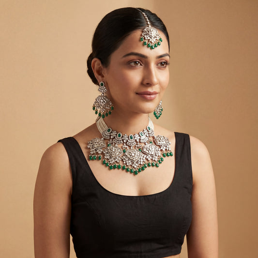 Inara Emerald Necklace Set