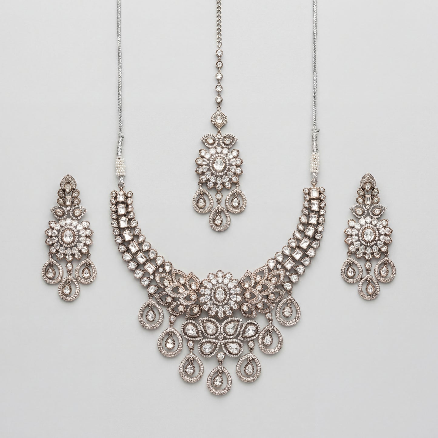 Aria Silver Necklace Set