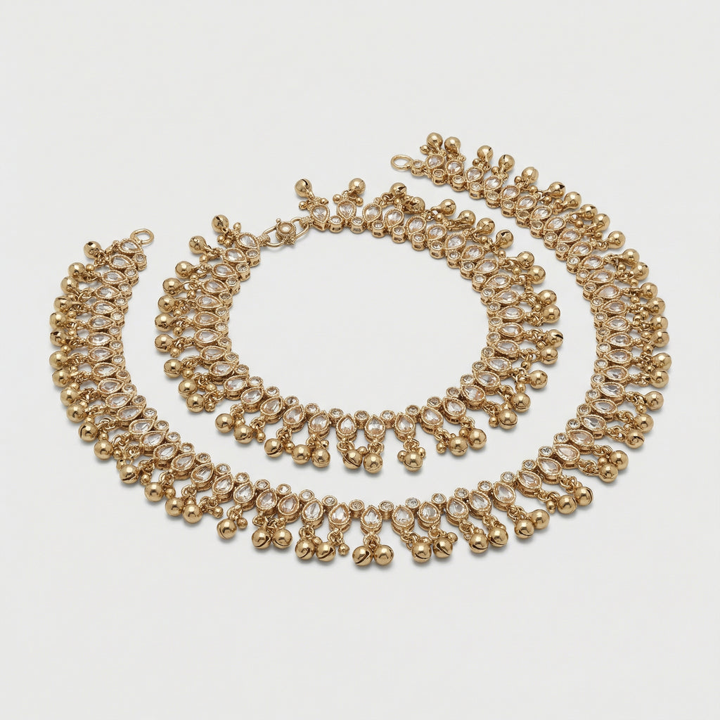 Sitara Kundan Payal detail showing oval kundan settings and scalloped bell border