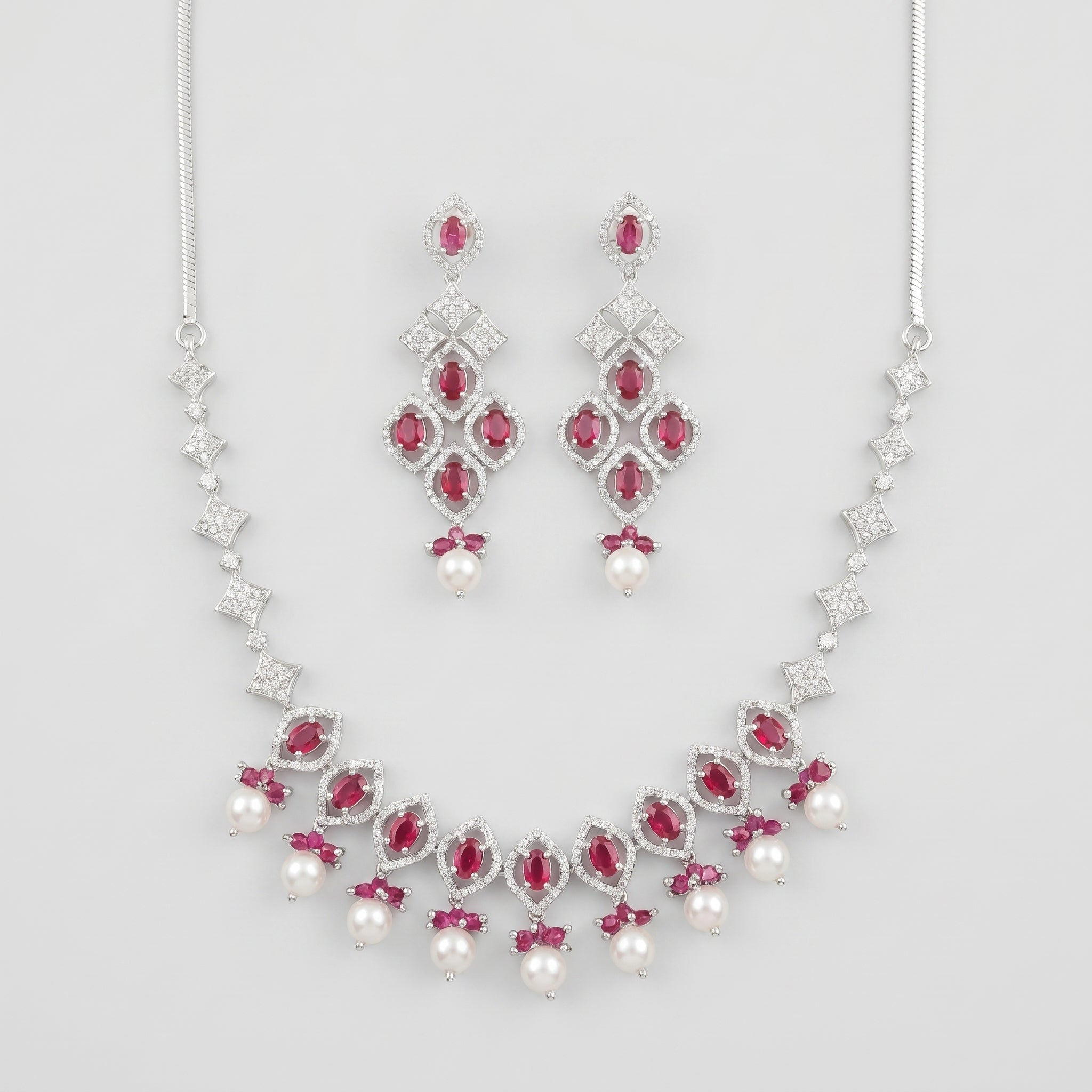 Priya Pearl Set