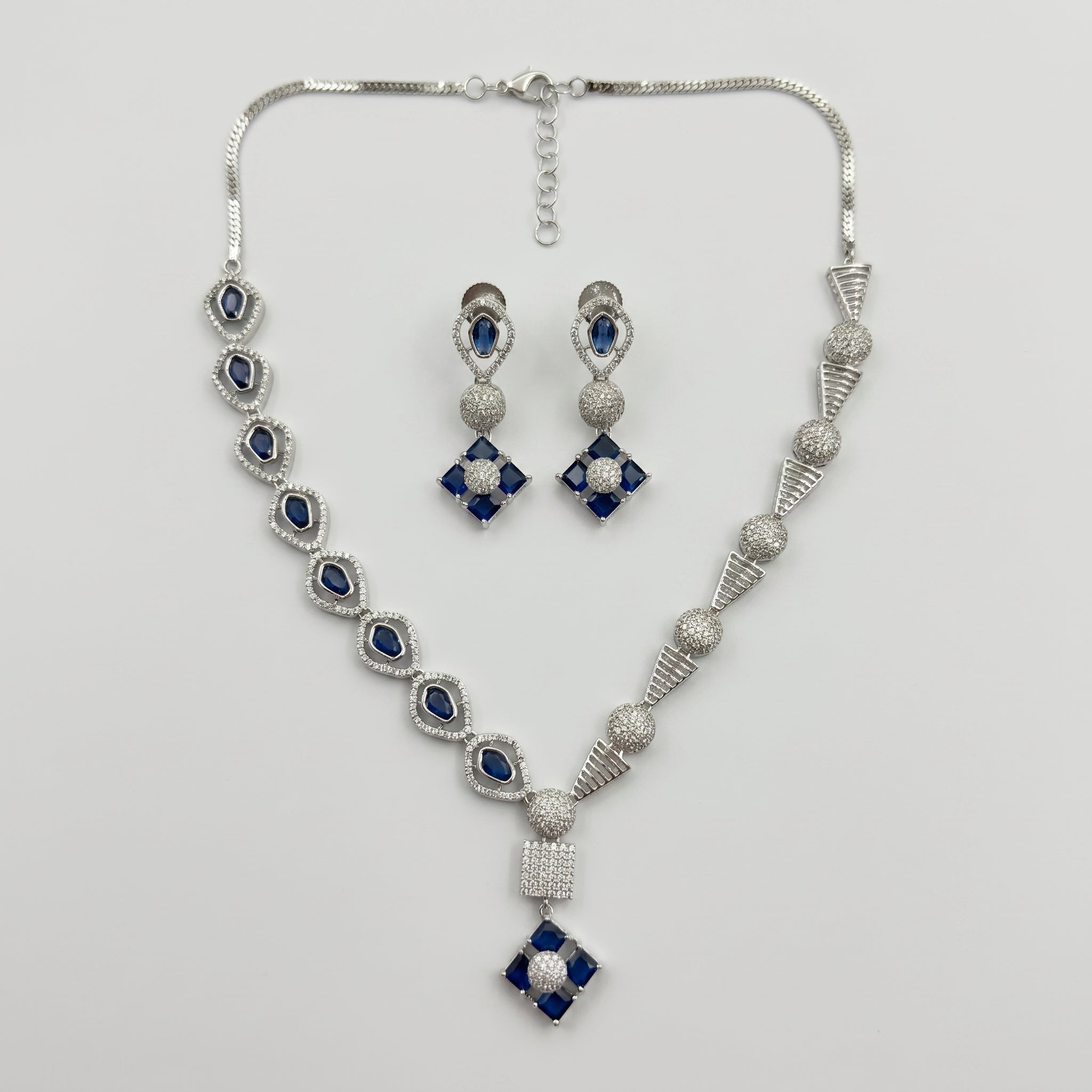 Maya Sapphire Set