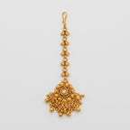 Rani Tikka gold maang tikka with heart-link chain and crystal medallion