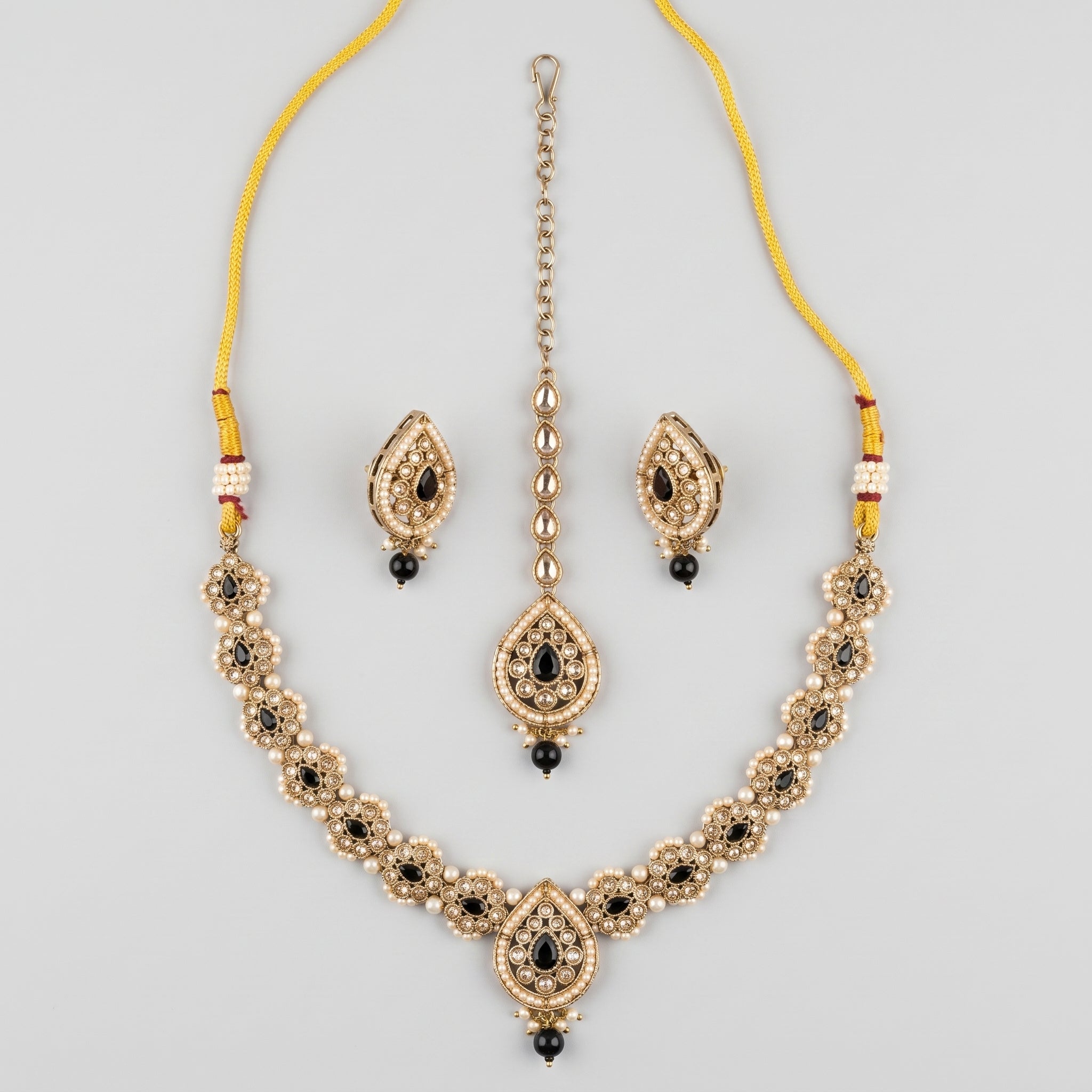 Kundan Pearl Necklace