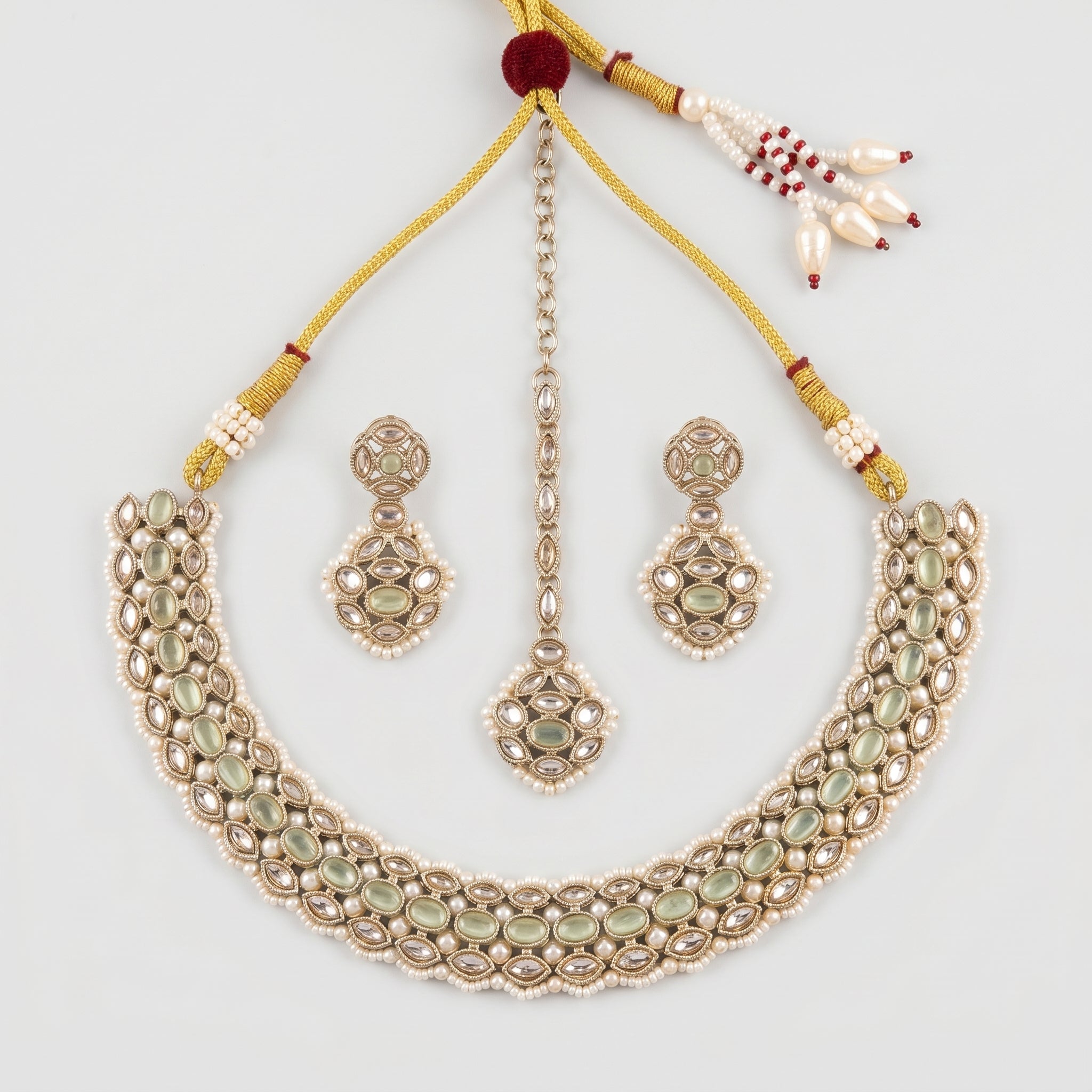 Pista Pearl Necklace