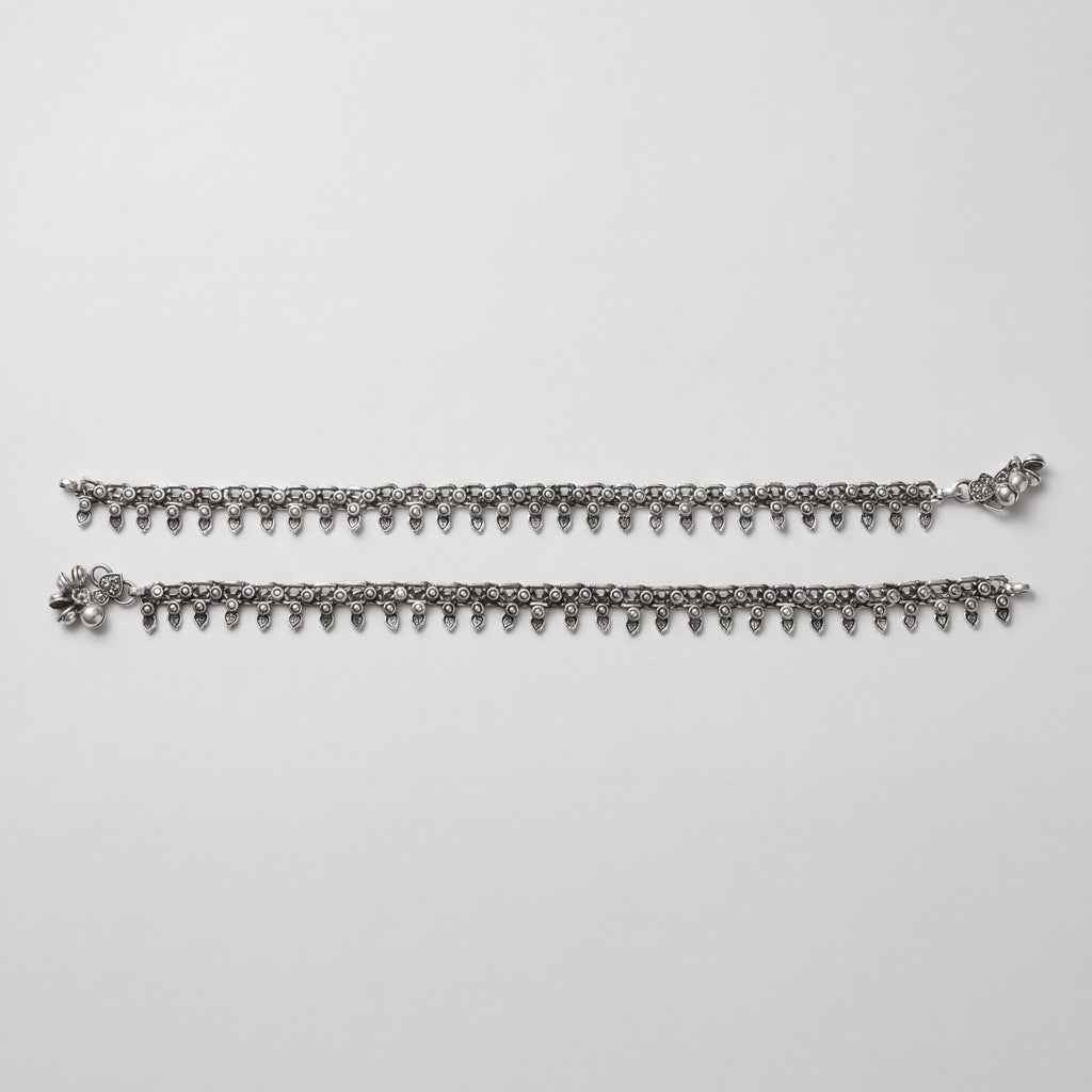 Priya Floral Anklet