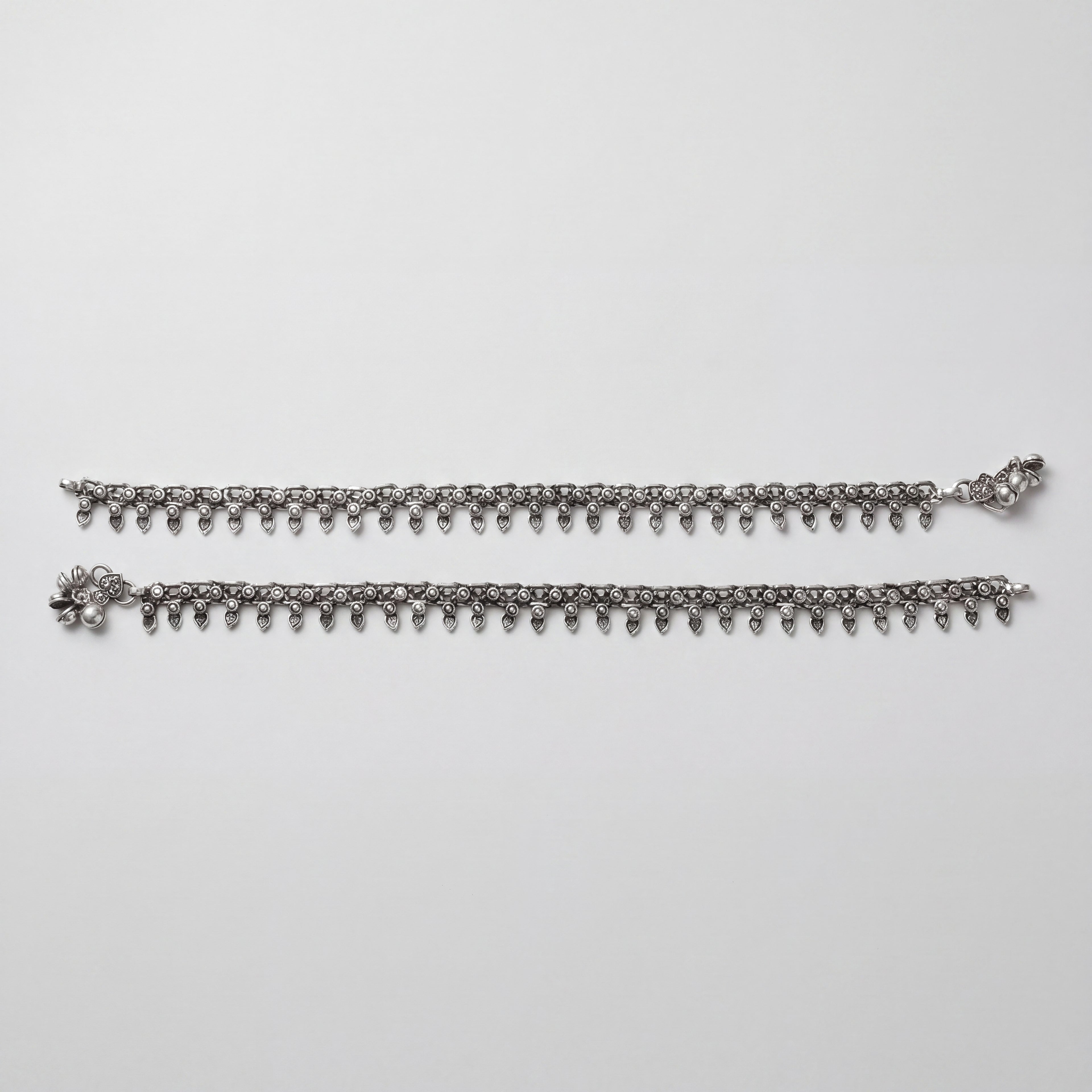 Priya Floral Anklet