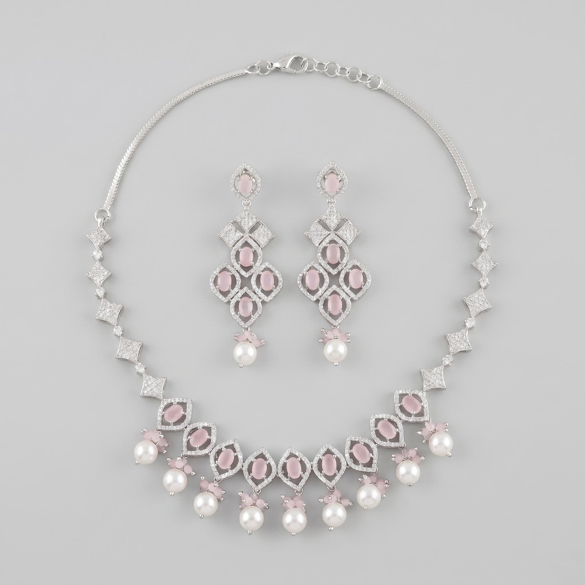Riya Pearl Set