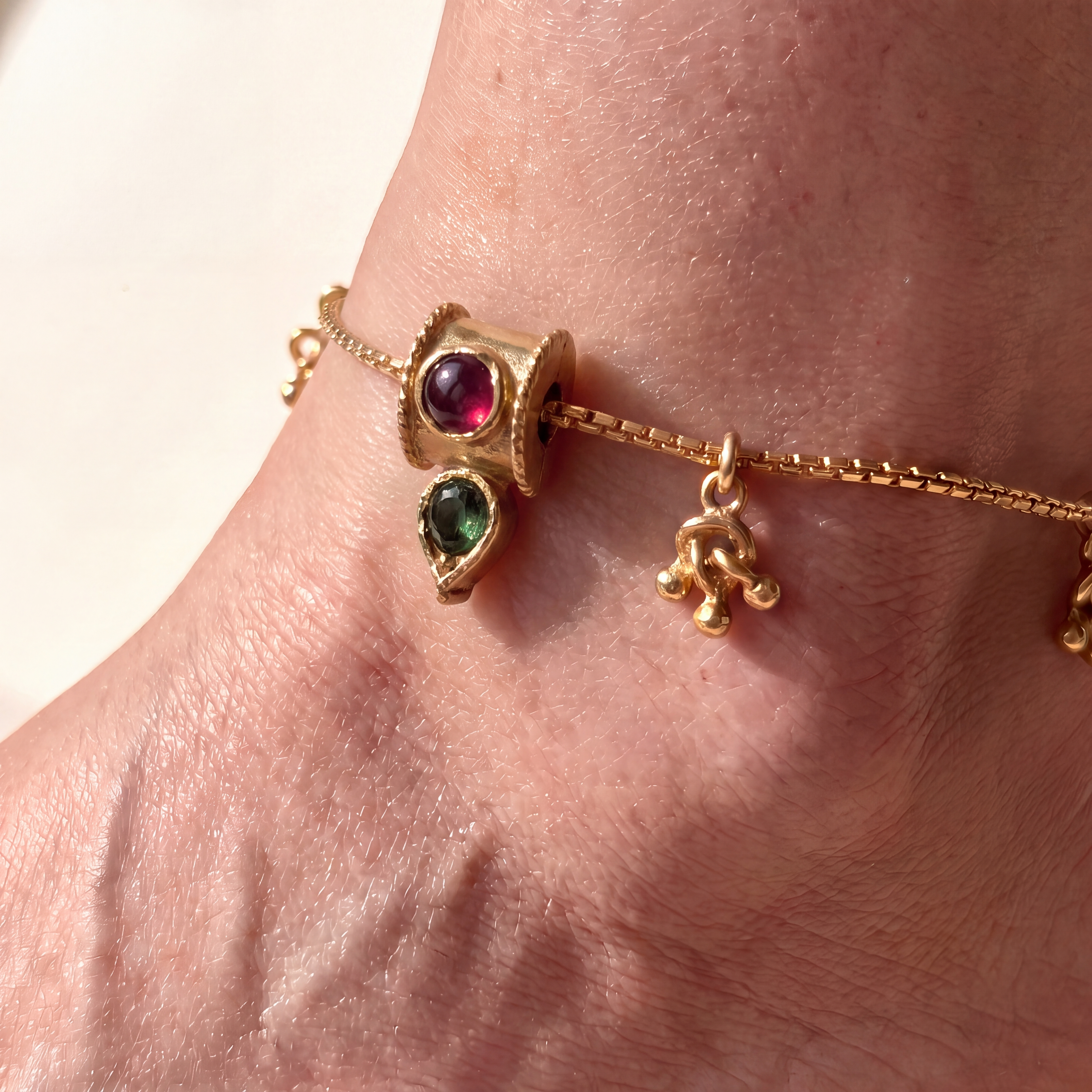 Scarlet Ivy Anklets