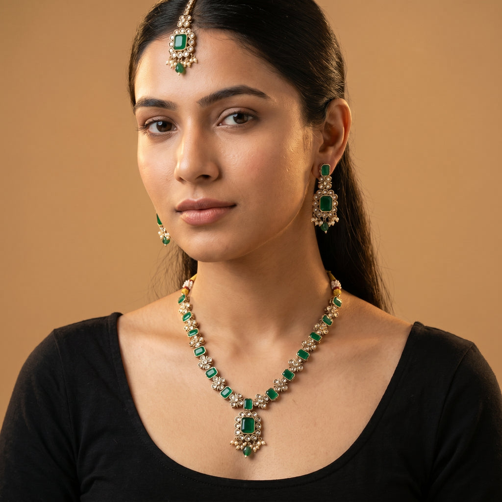 Emerald Floral Necklace