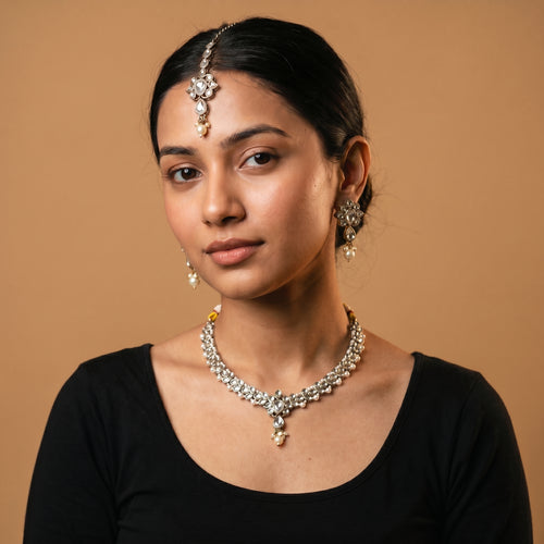 Aira Kundan Necklace