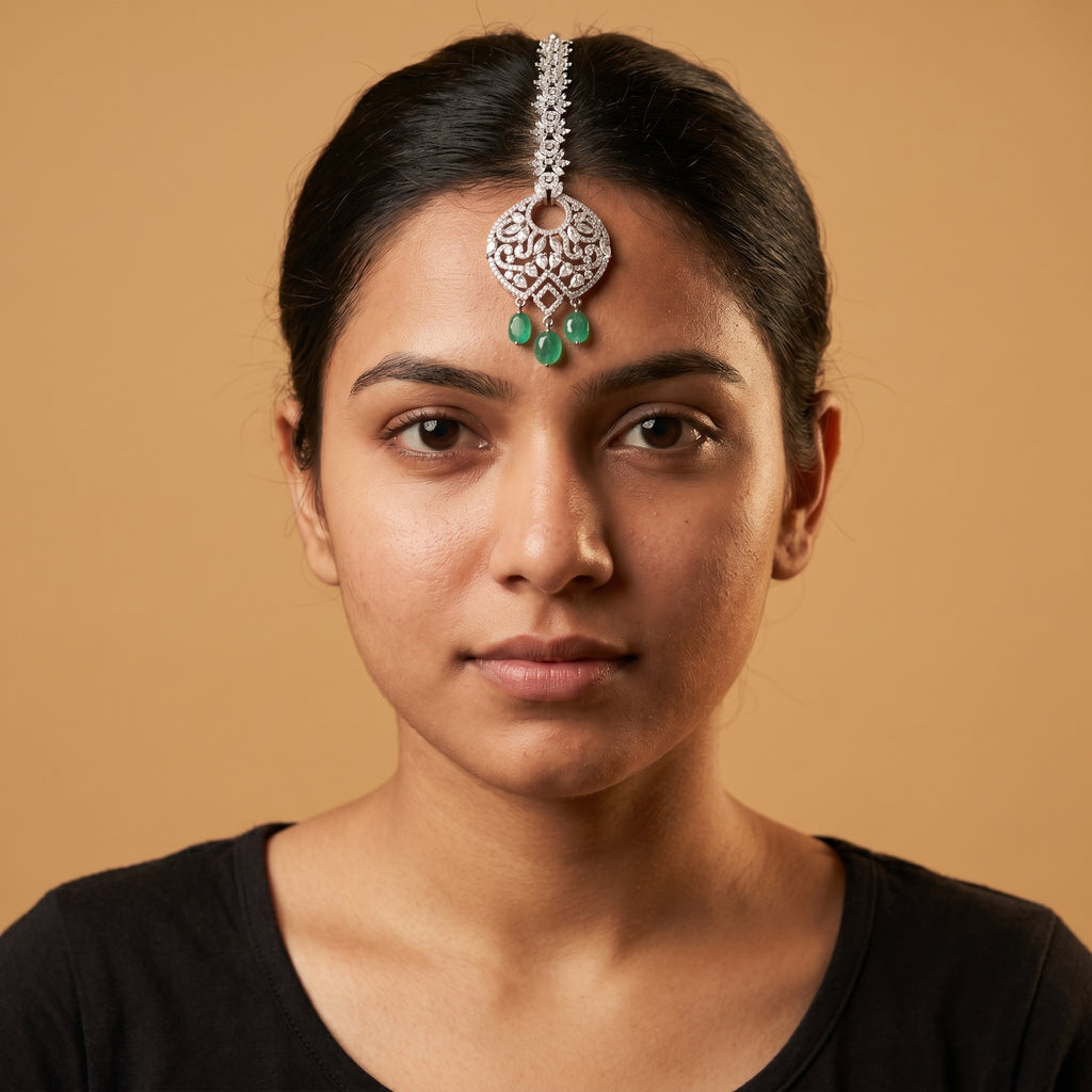 Panna Crystal Tikka detail showing floral link chain filigree pendant and mint drops