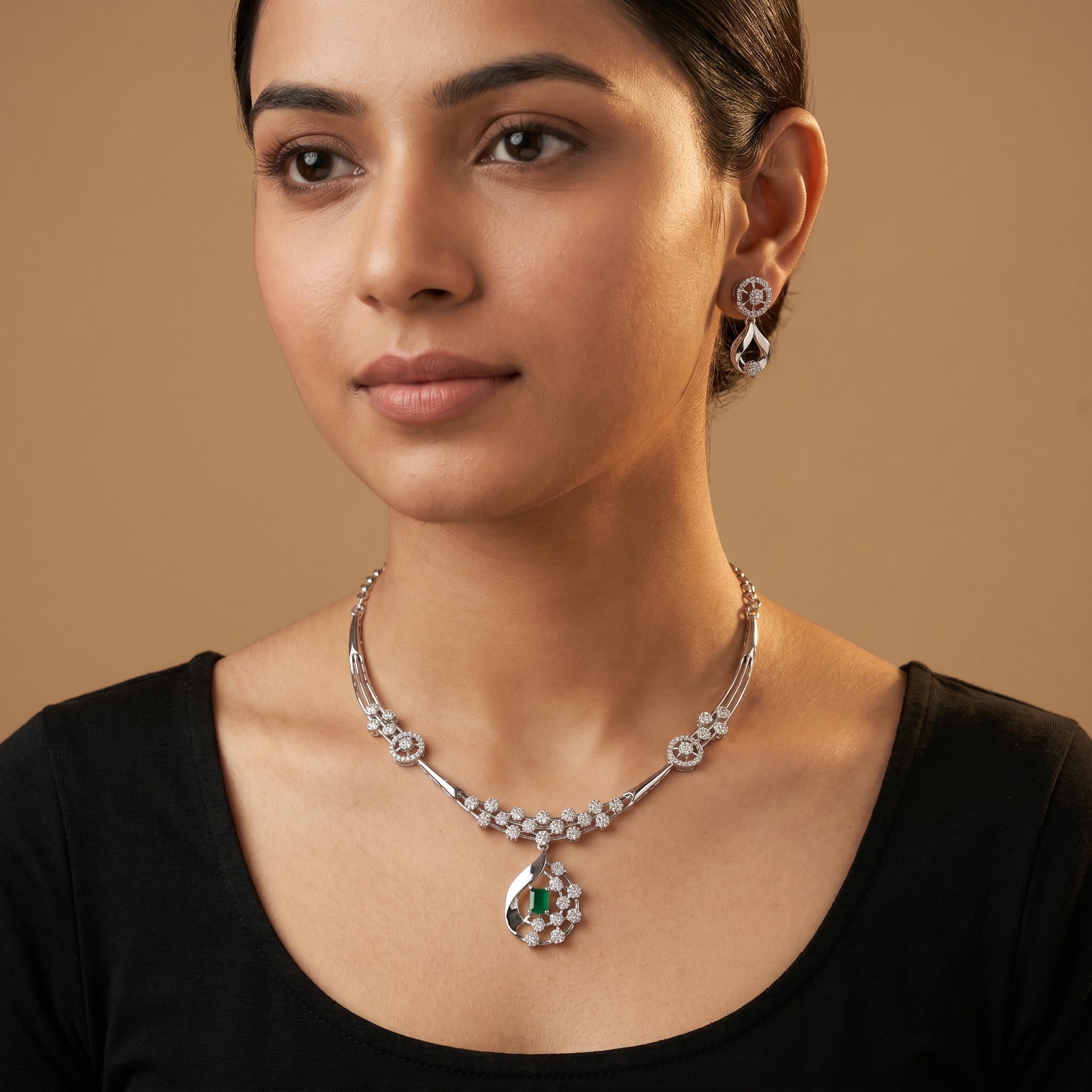 Aira Emerald Set
