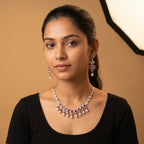 Priya Pearl Set