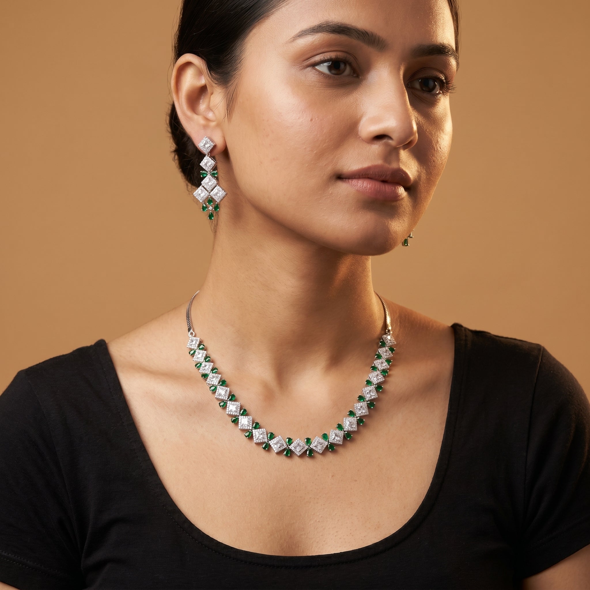 Rani Emerald Set