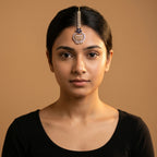 Rani Sapphire Tikka detail showing pear-link chain navy stones and lattice crescent drop fringe