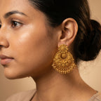 Kavya Gold Earrings
