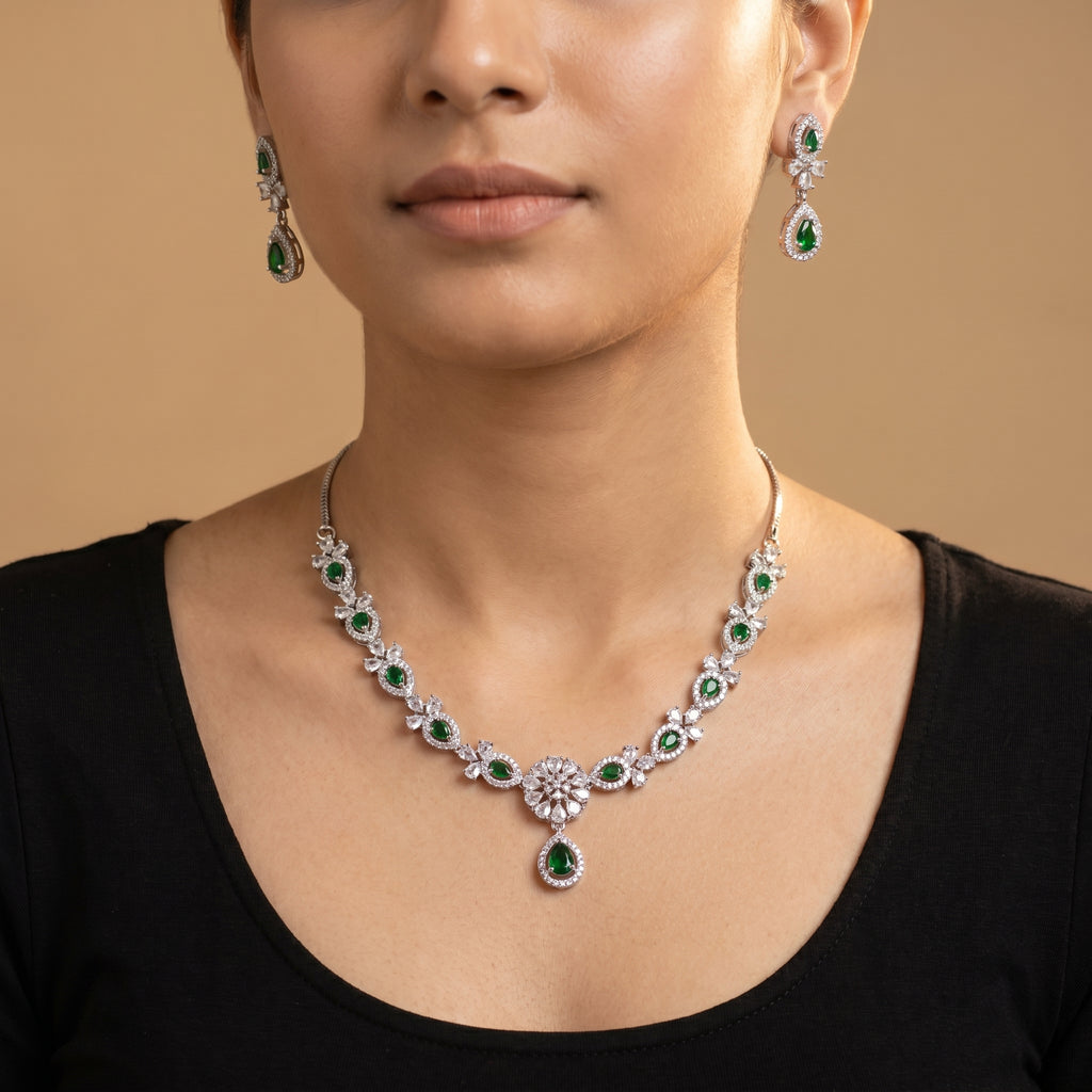 Emerald Rani Set