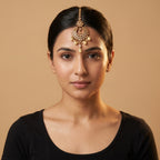 Jadau Pearl Tikka detail showing crystal chain, crescent pendant, and pearl drop fringe