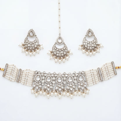 Saaya Pearl Choker Necklace Set