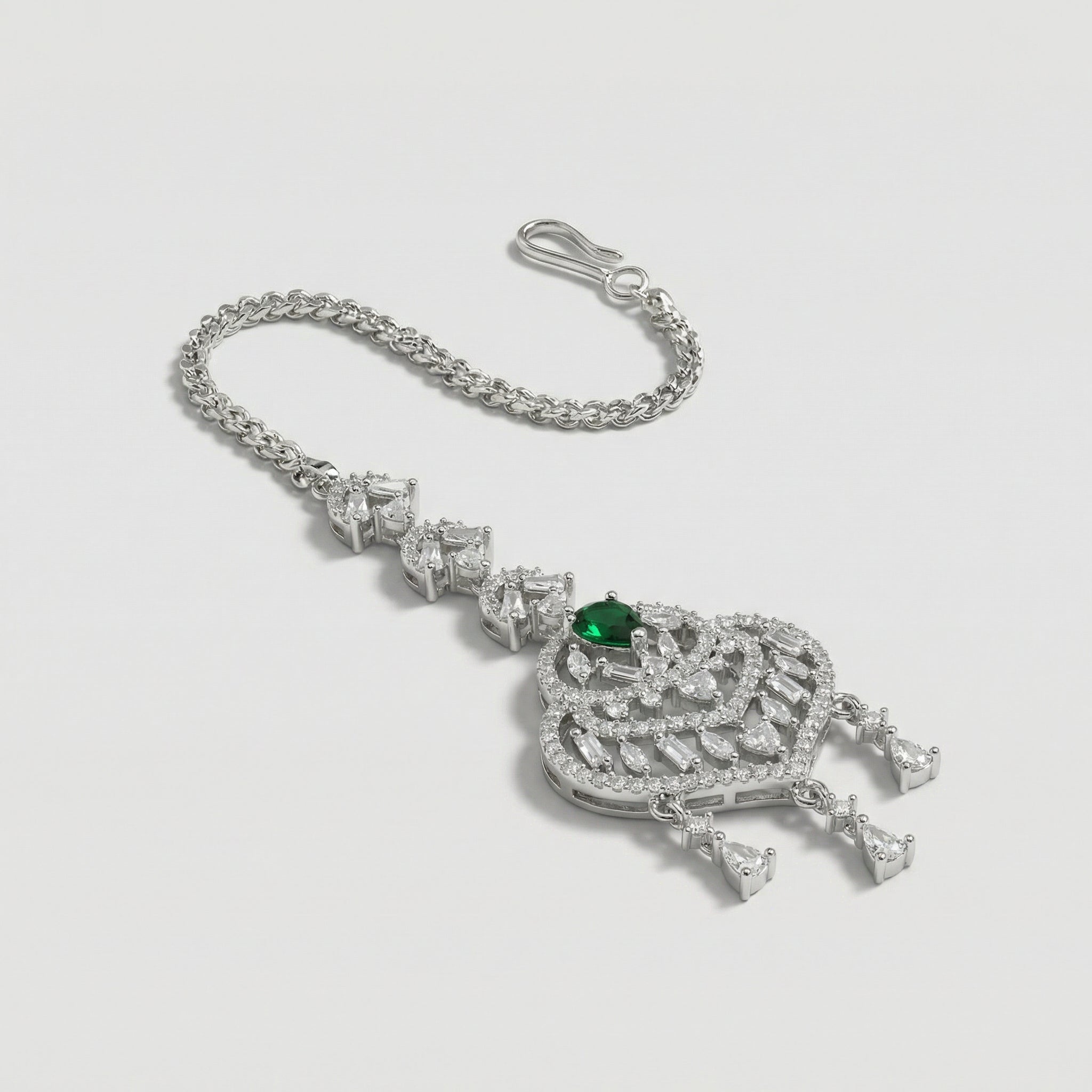 Emerald Grace Tikka detail of chevron chain links and three pear-shaped clear drops