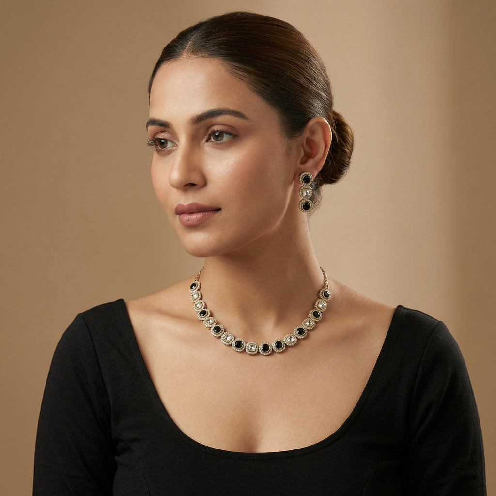 South Asian woman wearing Zehra Onyx Halo Necklace Set with onyx halo necklace and earrings — bridal look