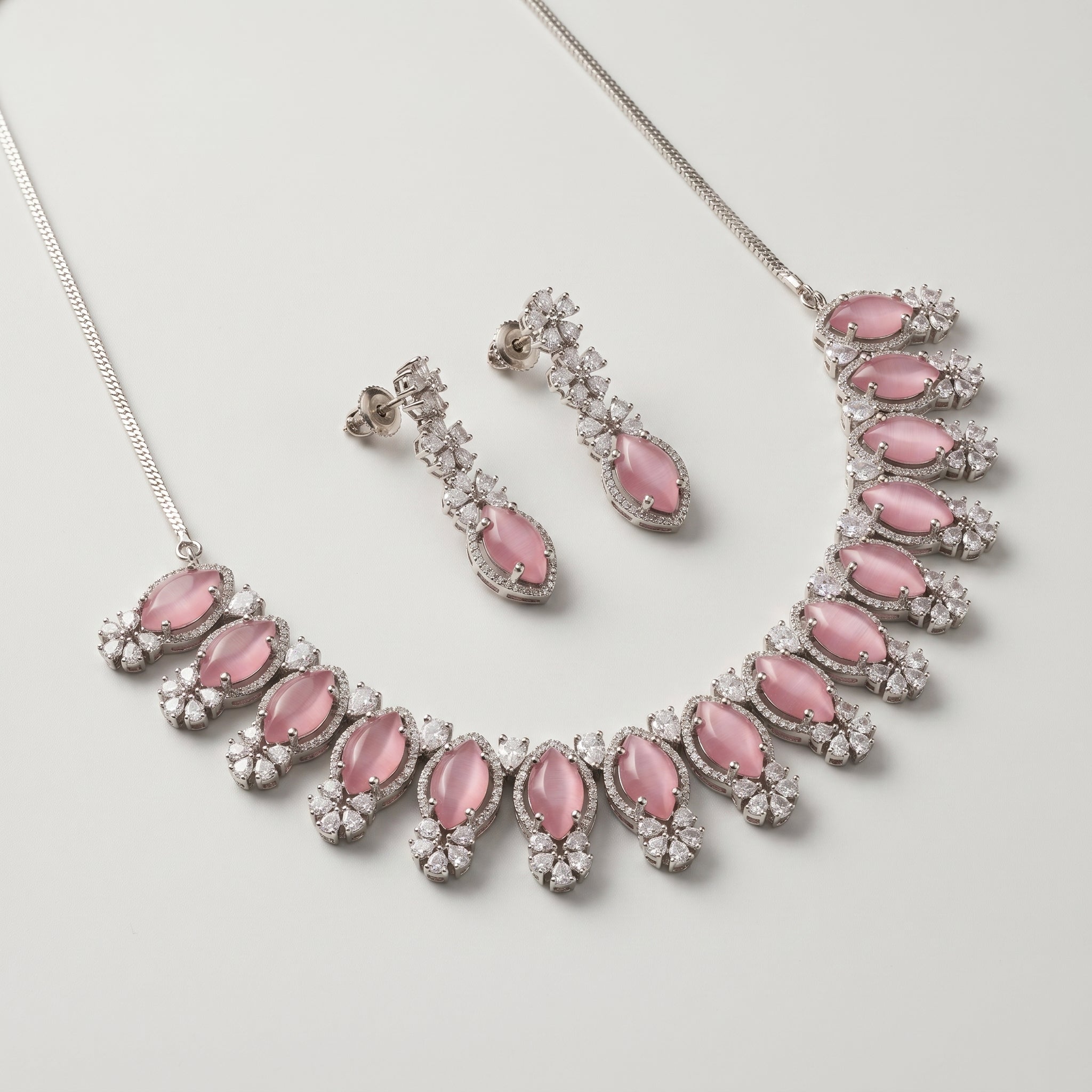 Rani Petal Set