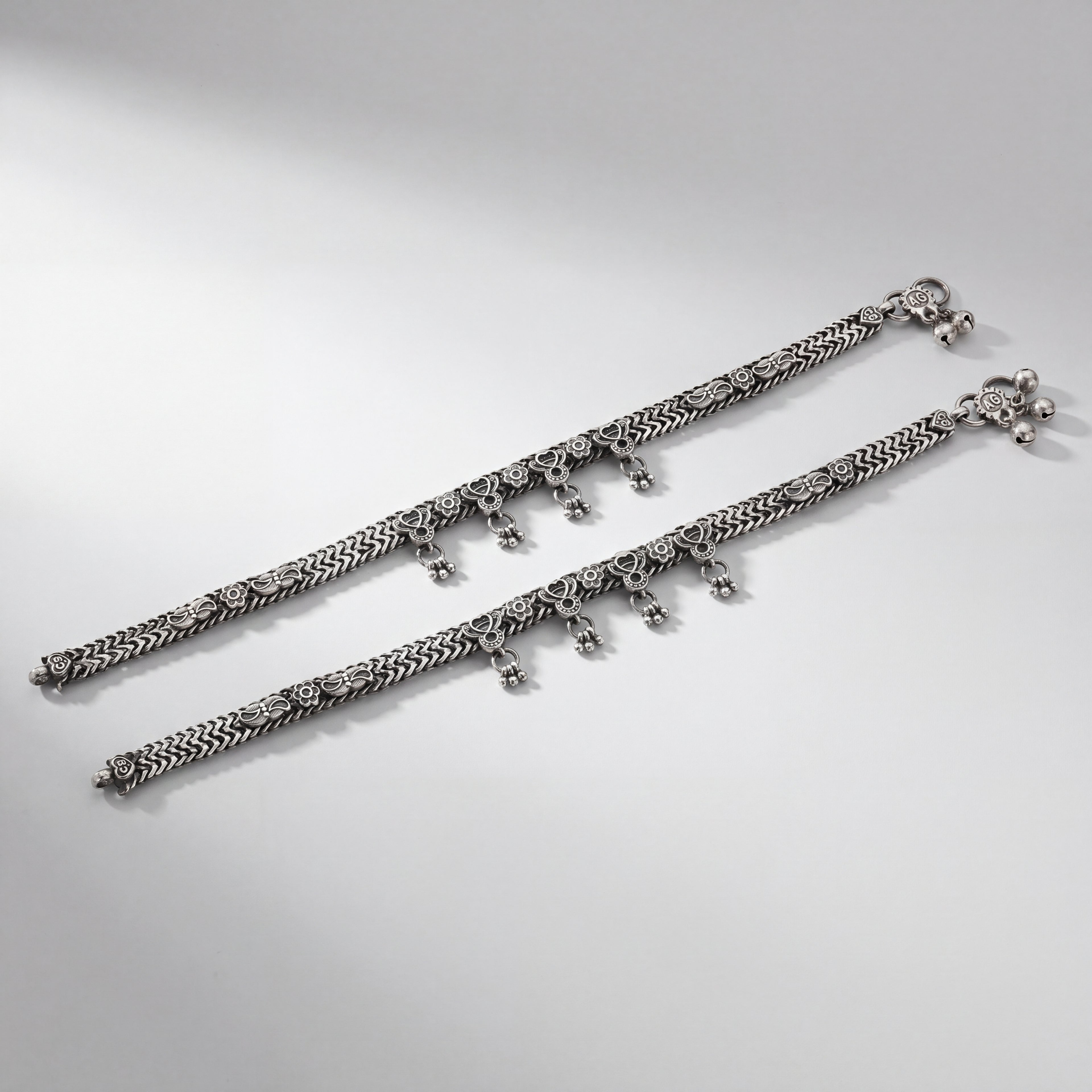 Oxidized Woven Anklet