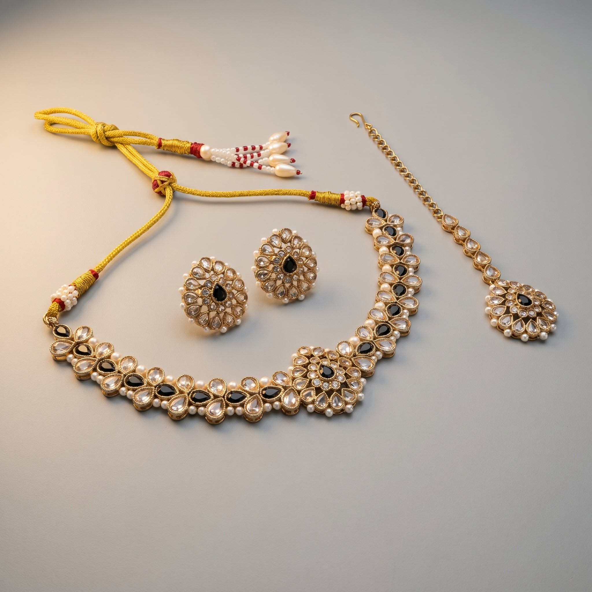 Kundan Petal Necklace