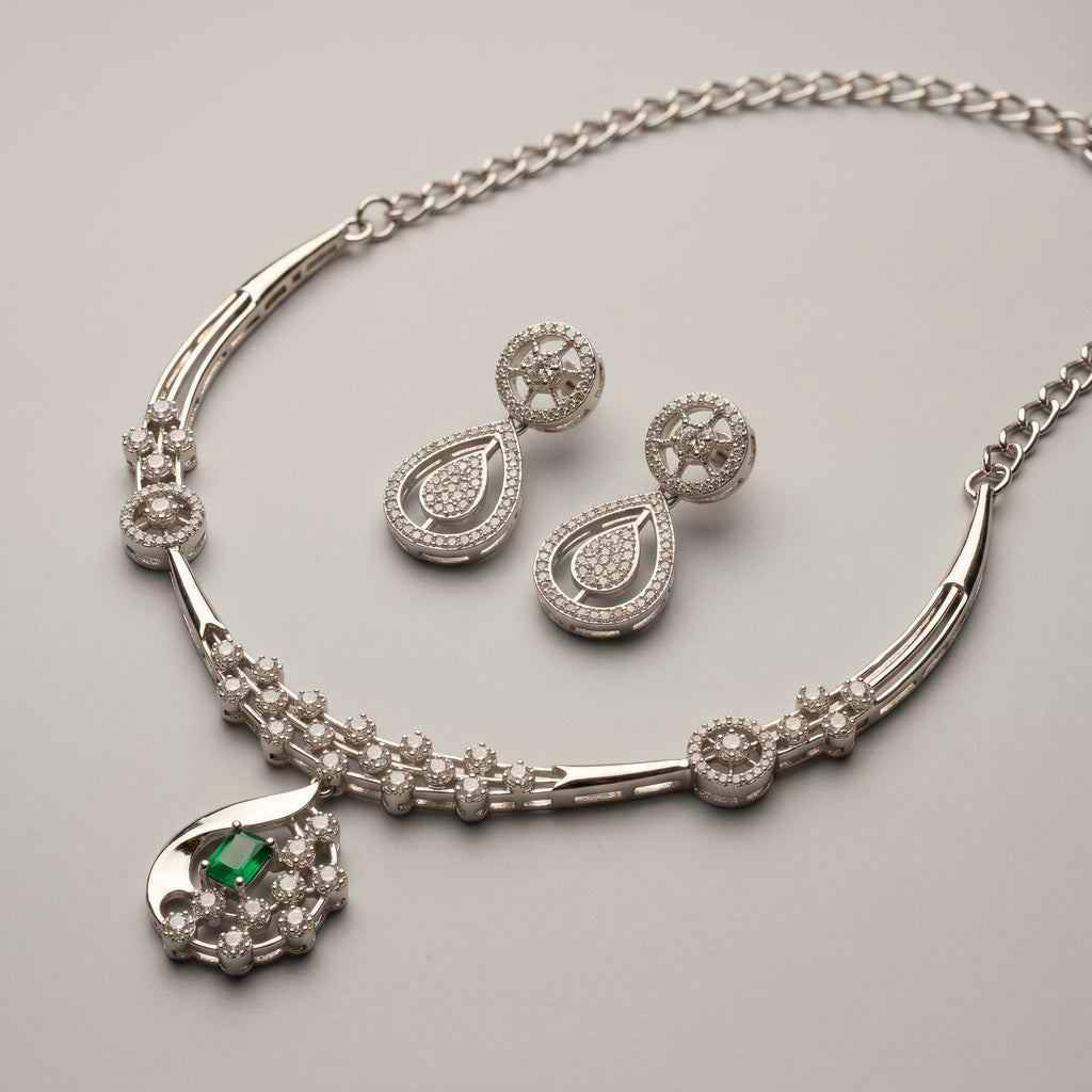 Aira Emerald Set
