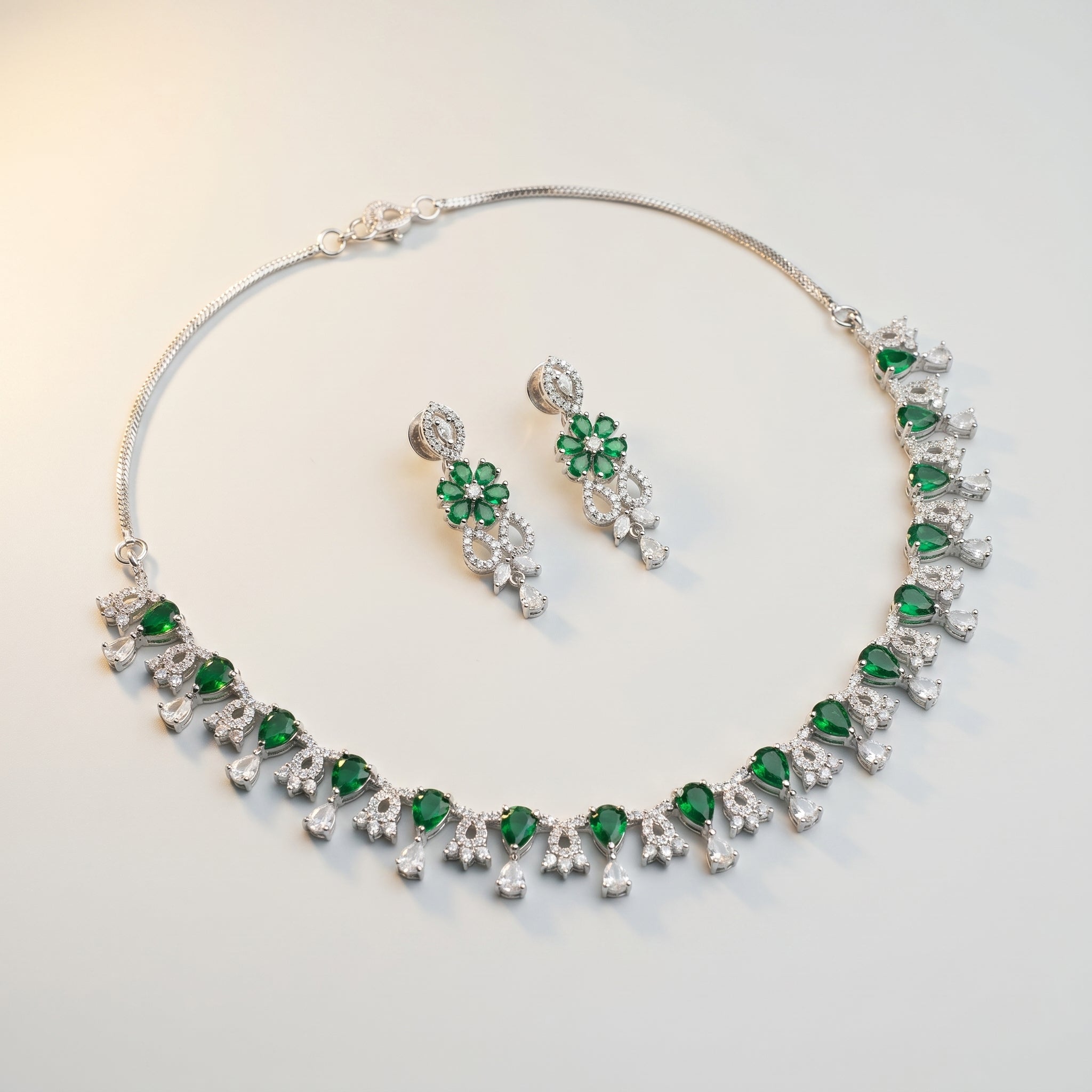 Rani Emerald Set