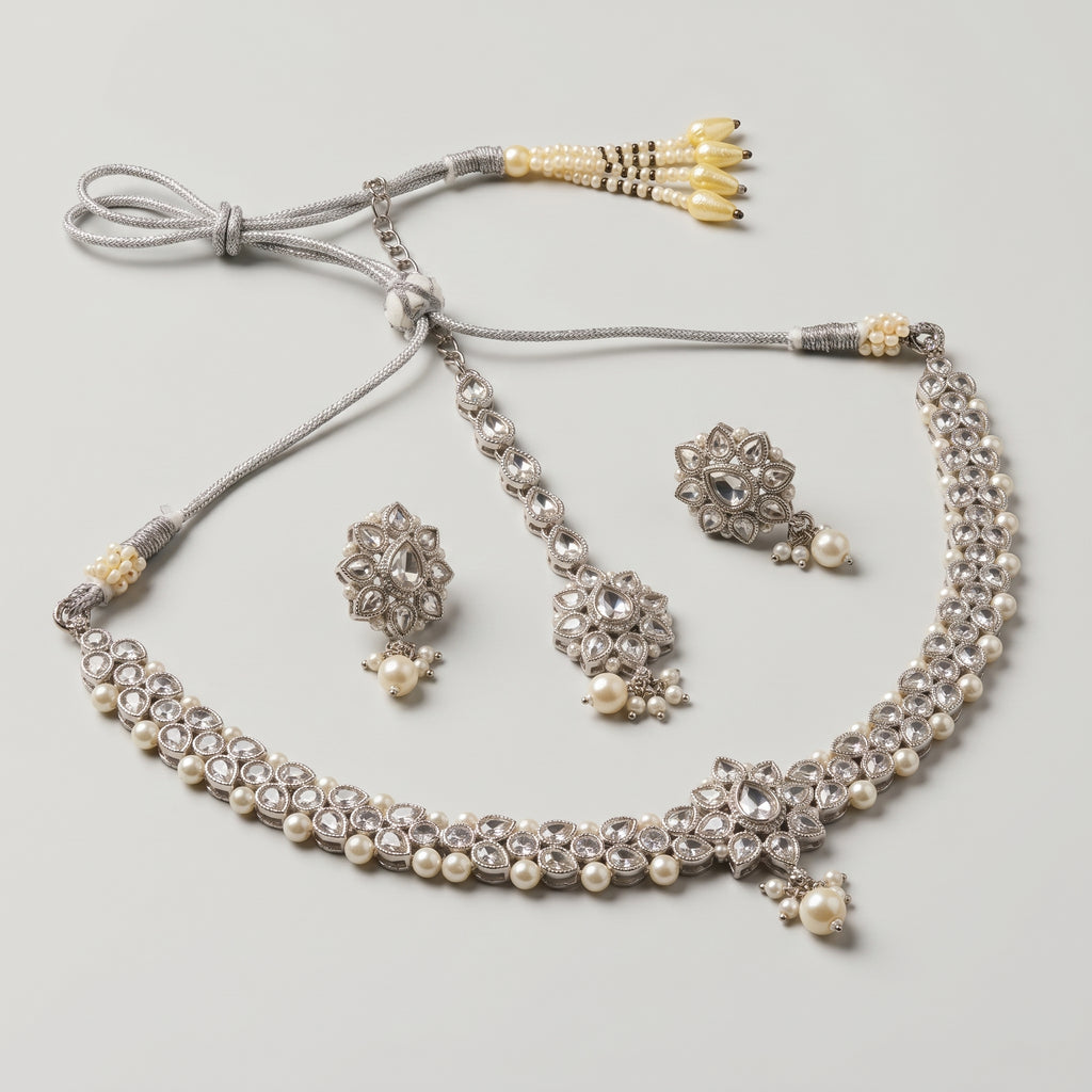 Divya Pearl Necklace