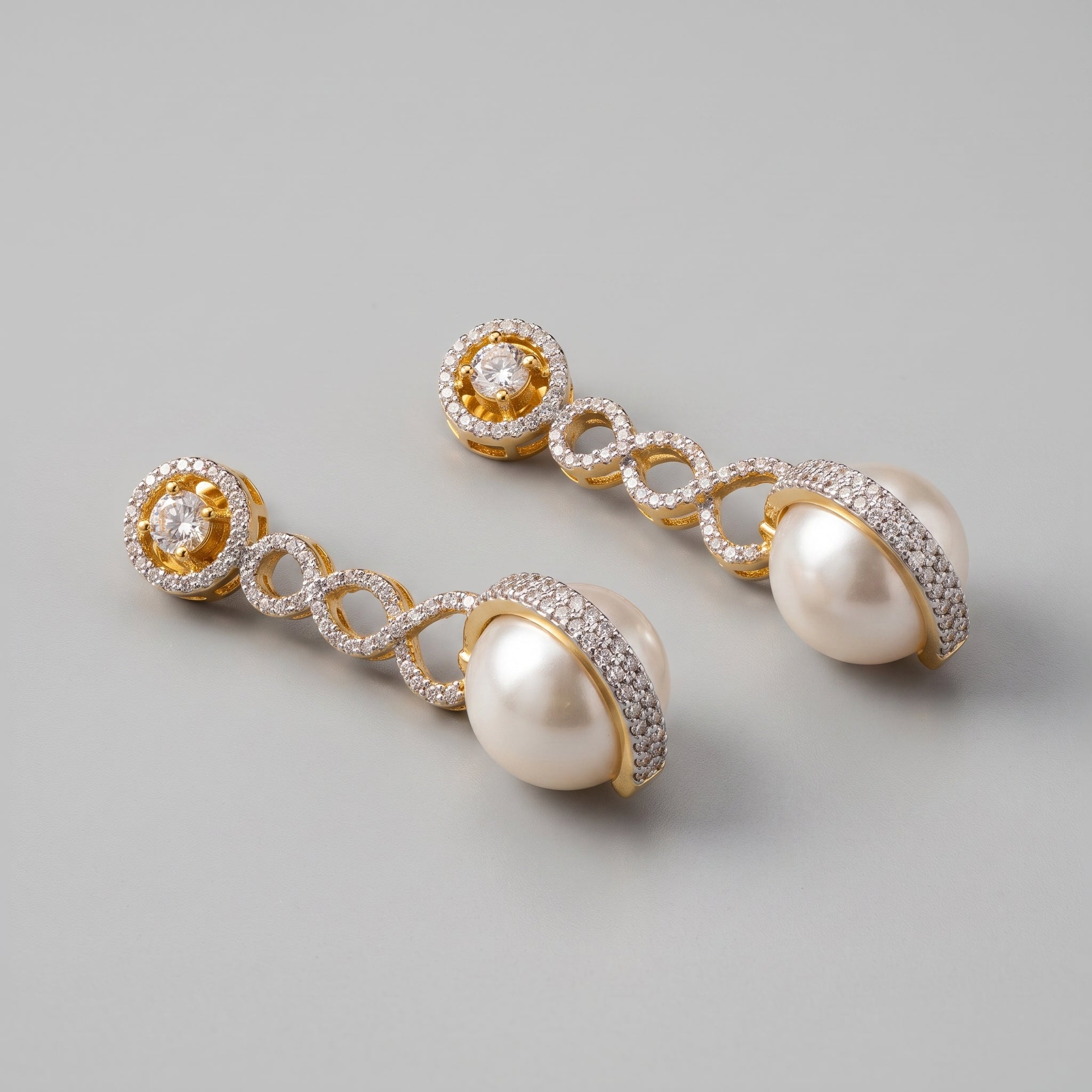 Infinity Moti Earrings