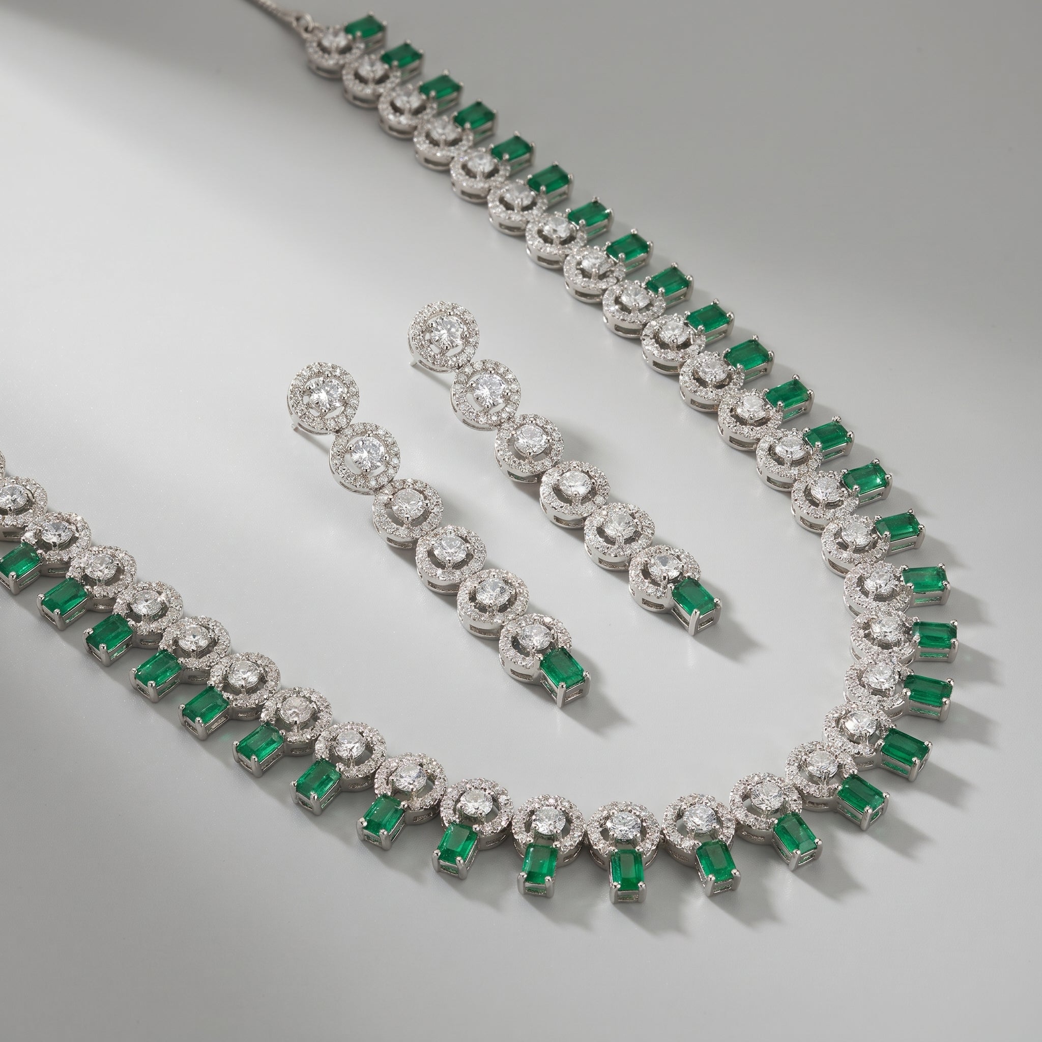 Emerald Rani Set