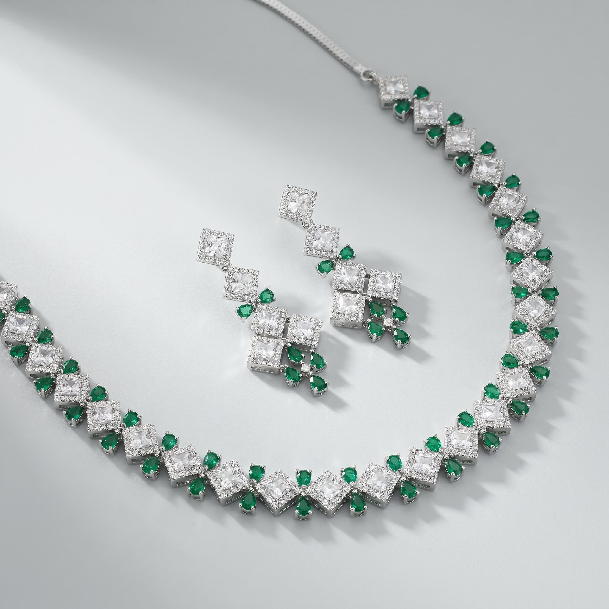 Rani Emerald Set