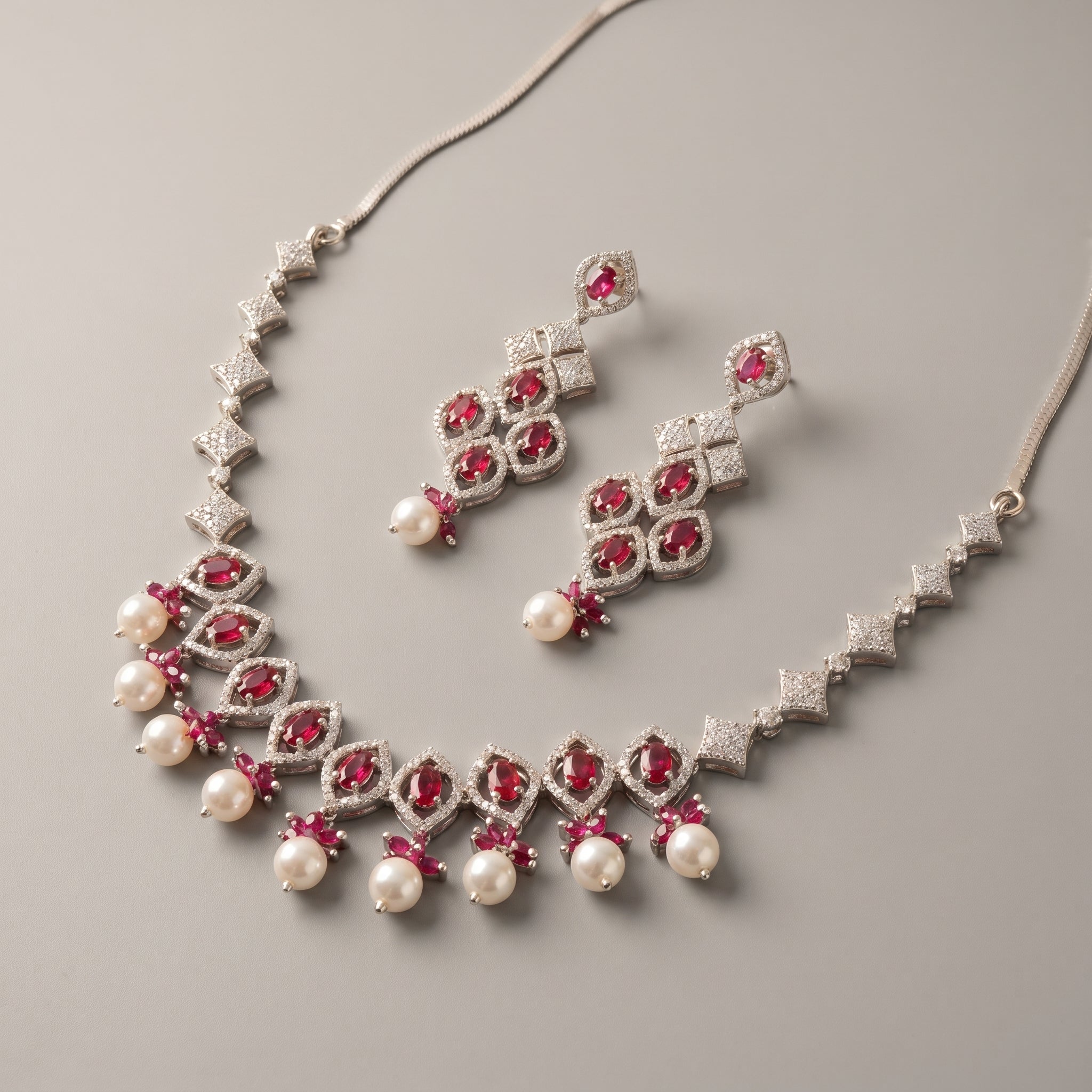 Priya Pearl Set